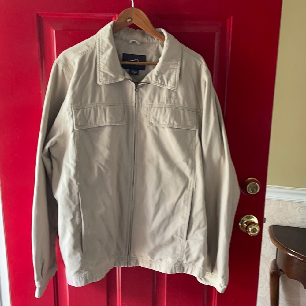 Eddie Bauer tan mid weight jacket sz tall ex lg